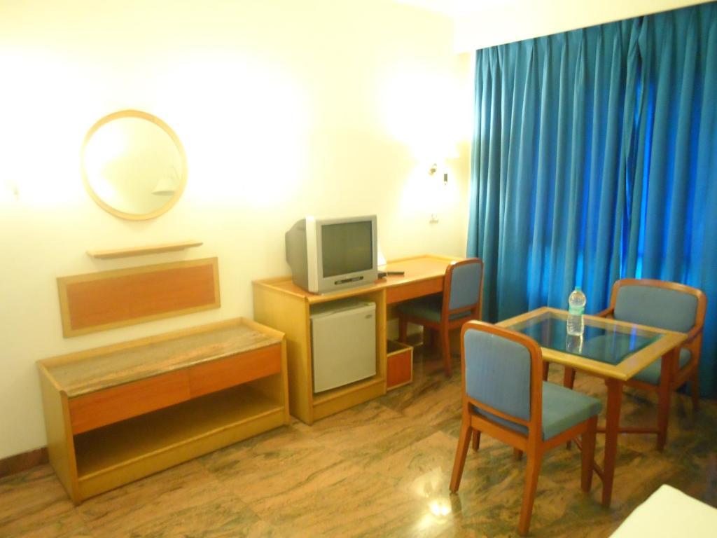 Kamat Lingapur Hotel Hyderabad Exterior photo